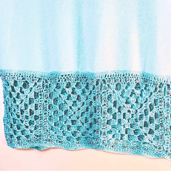 Joseph A Sky Blue Knit Hem Blouse - Picture 7 of 13